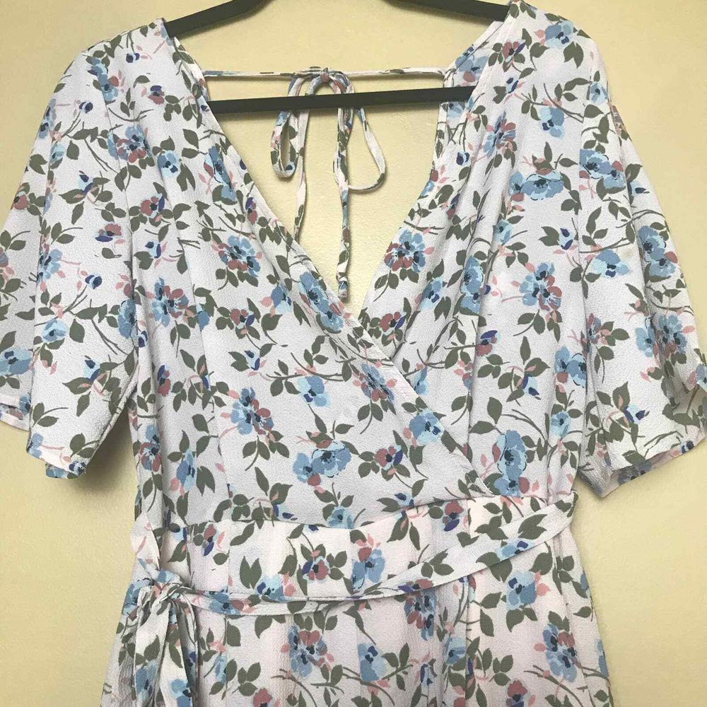 TRIXXI Romper Womens Medium Floral Color‎ Block Pink Surplice V Neckline Kimono - Picture 5 of 13